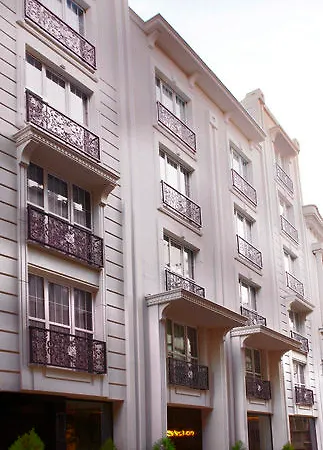 Art Hotel 3*